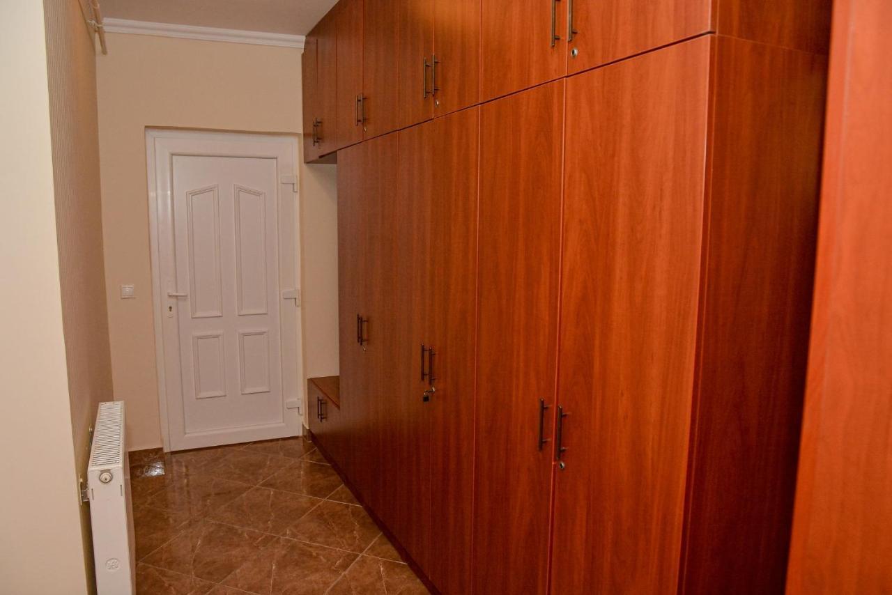 Apartman Otto Hajduszoboszlo Exterior photo