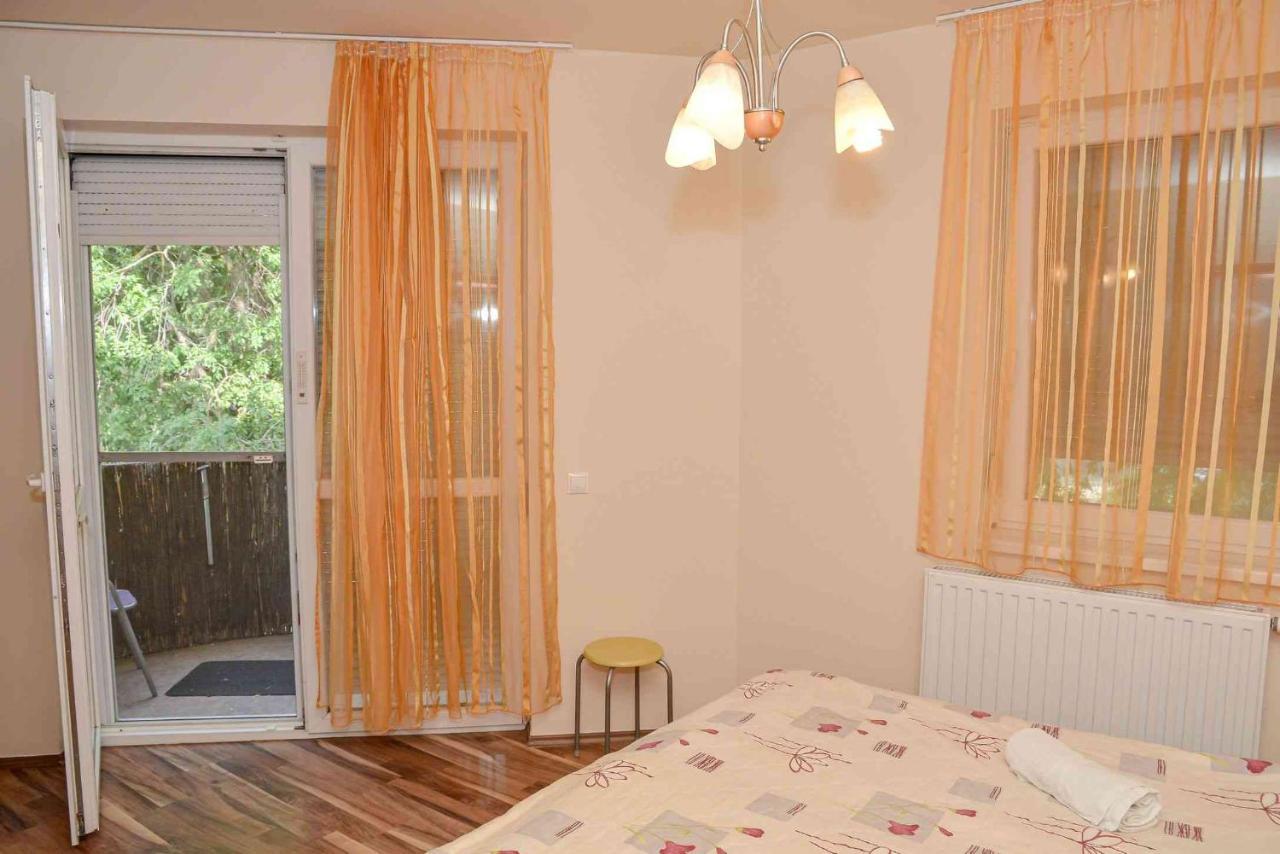 Apartman Otto Hajduszoboszlo Exterior photo