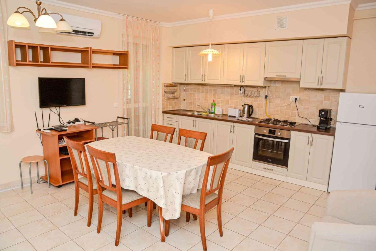 Apartman Otto Hajduszoboszlo Exterior photo