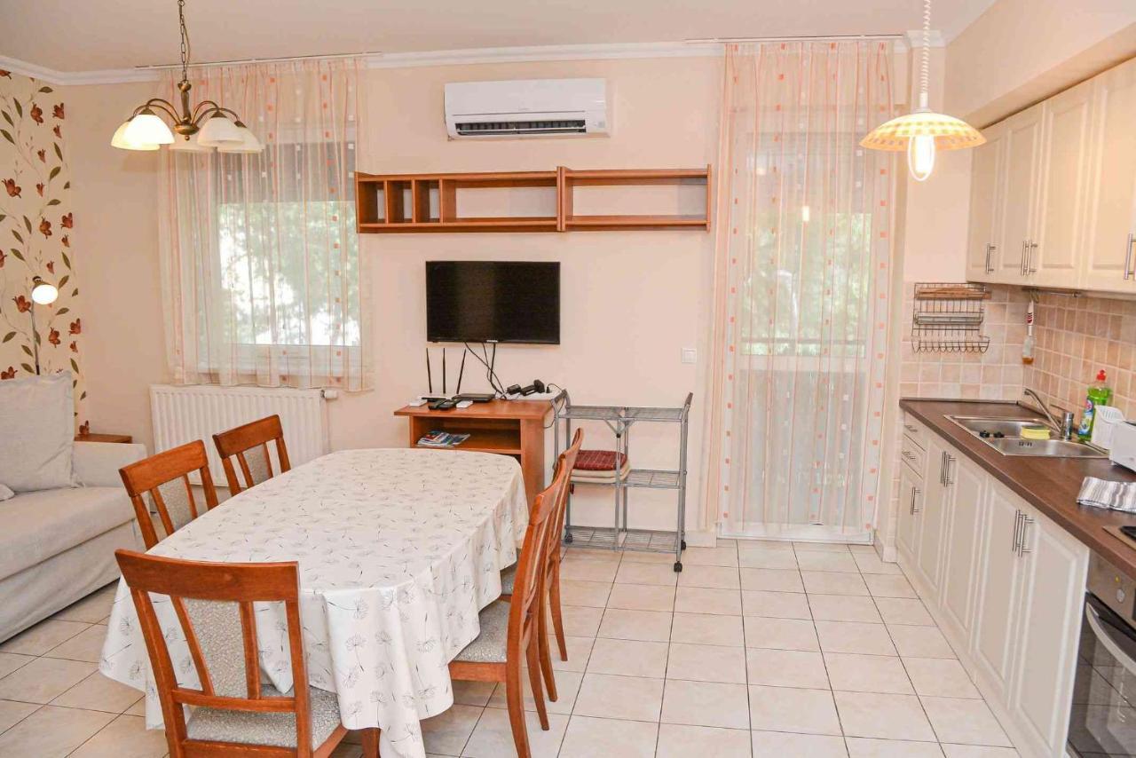 Apartman Otto Hajduszoboszlo Exterior photo