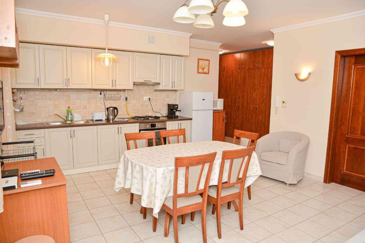 Apartman Otto Hajduszoboszlo Exterior photo